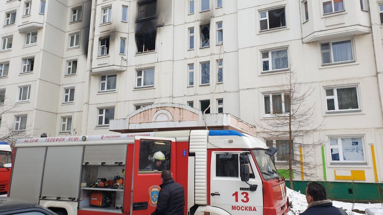 Двадцать человек спасли при пожаре на Коровинском шоссе | Север Столицы