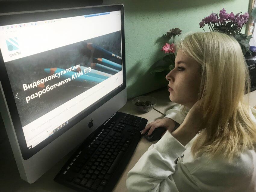Корреспондент «Севера столицы» изучила популярные сайты в помощь выпускникам