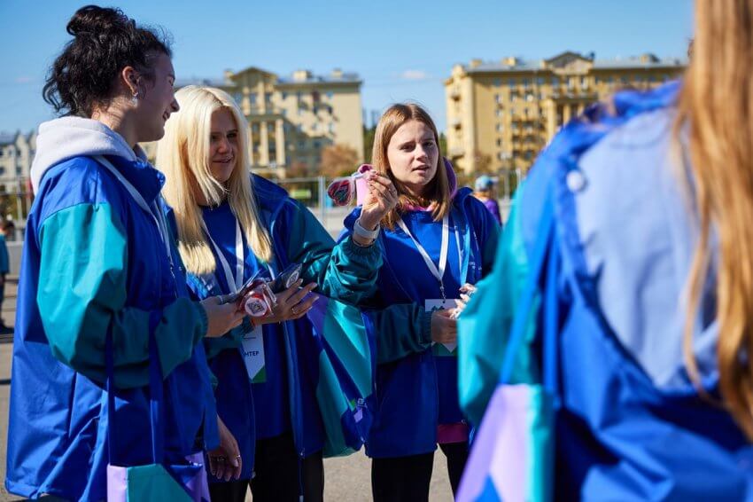 Собянин: К концу года в Москве появится еще четыре волонтерских окружных центра