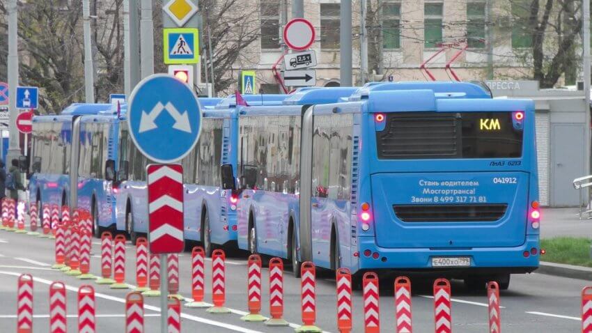 Пятьдесят автобусов заменят метро до «Селигерской»