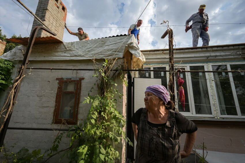 Жители САО могут помочь в восстановлении и ремонте жилья в Мариуполе