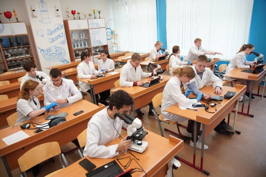 Школа в Головинском начала сотрудничество с университетом имени Пирогова