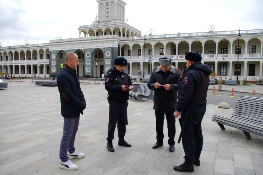 «Гражданский мониторинг» в линейном отделе полиции  в порту «Северный»