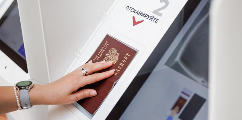 Зампред Госдумы Ирина Яровая посетила экстерриториальный участок на выборах глав регионов в Москве